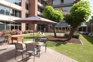 R&eacute;sidence Les Pl&eacute;iades-Maison de repos-Woluwe-Saint-Lambert-102_pleiades_tuin_22_thb.jpeg